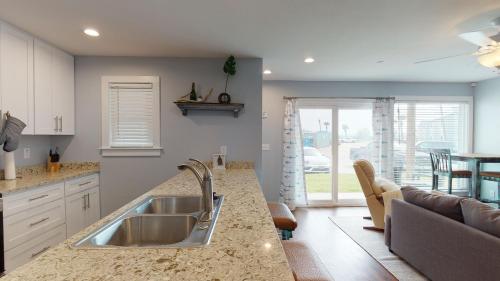 AH-J134 Broken Arrow condo - image 5