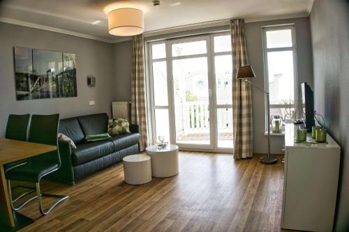 Meeresblickresidenzen Ferienwohnung Nr 22 mit Sauna- und Schwimmbadnutzung im AHOI Sellin - image 4