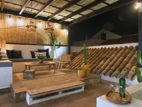 Old City Center Penthouse by Málaga Planners, Málaga
