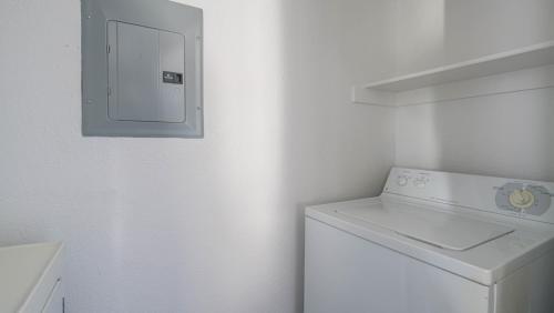 WanderJaunt - Copper - 1BR - North Scottsdale - image 7
