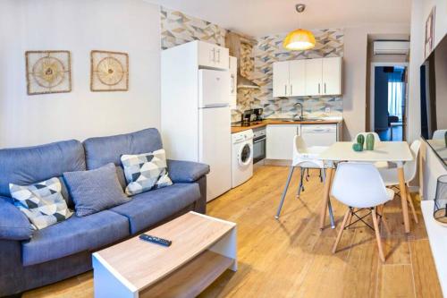  A - Apartamento elegante con piscina compartida in Torrico