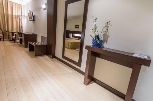 Hotel Los 5 Pinos – Madrid, NC