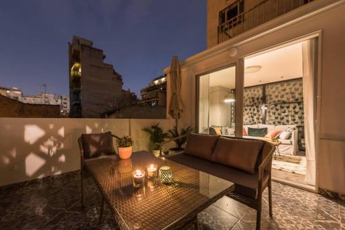 The Boutique, Athens