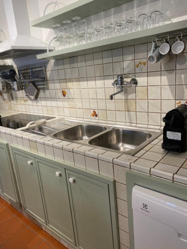 Kitchen, Villanova 4 Rooms in Cerodolo
