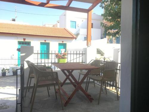 Kontos-Traditional house in Andros beach, Андрос (фото 10)