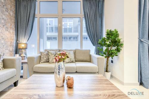 Opulent 3BR Townhouse at DAMAC Hills 2 Dubailand by Deluxe Holiday Homes, Dubaj (fotografie 8)