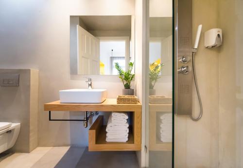 MONK Monastiraki Suites - main image