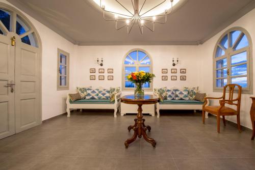 卡爾德拉海豚酒店 Caldera's Dolphin Hotel