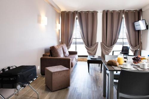 SOWELL RESIDENCES Crêt Voland - image 13
