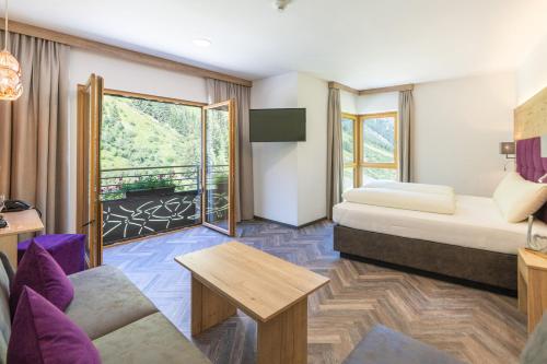 Hotel Gundolf - main image