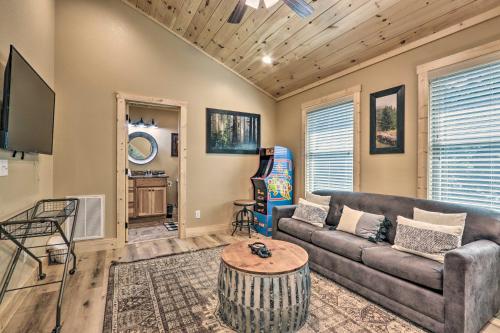 Sevierville Cabin with Private Deck and Hot Tub! - image 10