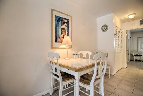 Coastal Pompano Beach Apt 1 Block to Ocean! - image 6