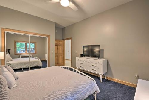 Expansive Home on 16 Acres with Smoky Mtn Views - image 12