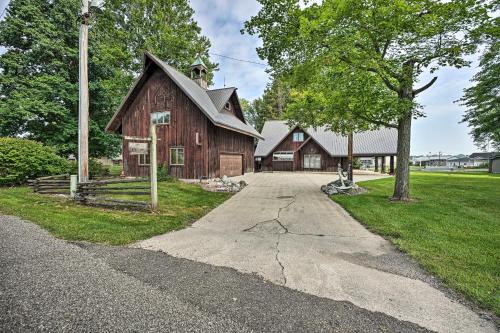 Gorgeous Bremen Home with Lake Access and Yard!