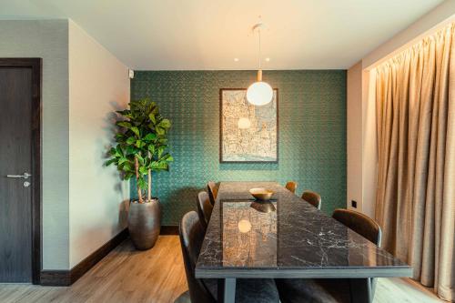 Létesítmények, The Fellows House Mews in Arbury