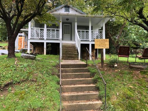 Cochran Farm House - Accommodation - Bryson City