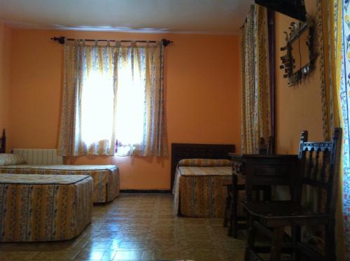 Hostal Paracuellos