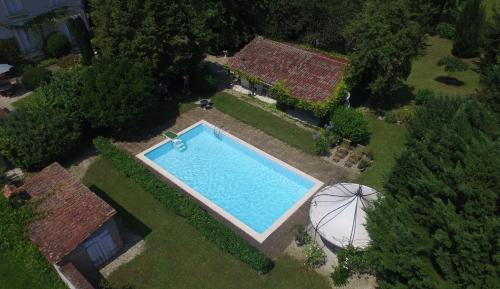 Les Deux Magnolias chambre d'hôte Sourzac