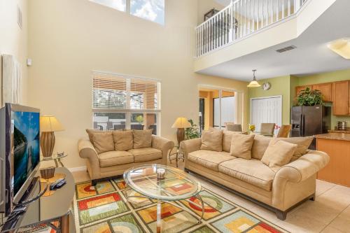Watersong Dream II- 5 bedroom home with a private pool & spa movie room and gas BBQ - image 5