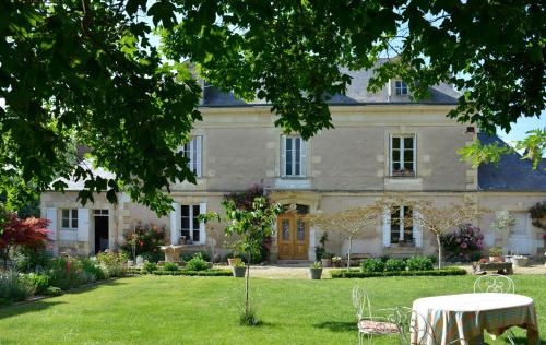 La Divine Maison d'Hôtes chambre d'hôte La Marienne