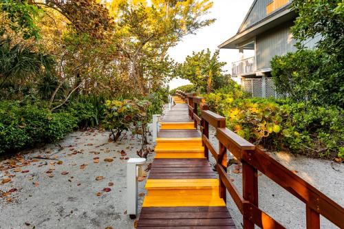 SUNSET CAPTIVA BAYSIDE 101 - image 14