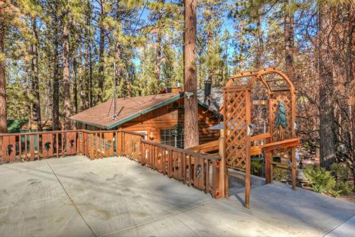 DoorMat Vacation Rentals - The Sugar Shack, Romantic couples retreat!
