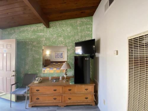 SANTA FE MOTEL - main image