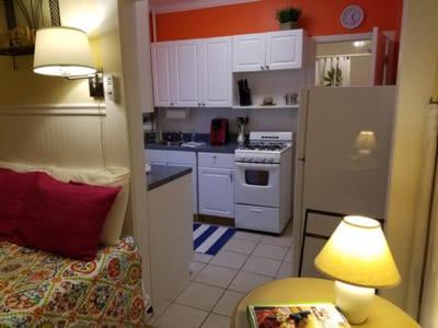 . The Allenhurst, Beach Apartment #8 - Small Studio with Bathroom & Kitchen