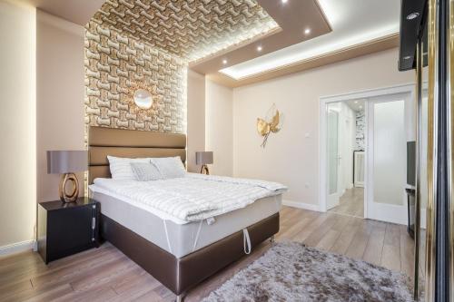 BpR Ethereal Panoramic Suite with A/C & balcony, Budapest (photo 9)