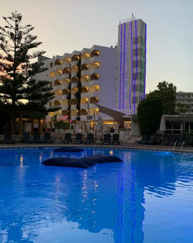 Hotel Pamplona - image 4