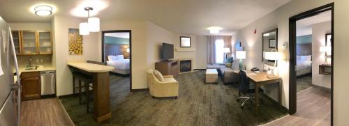Staybridge Suites Columbia-Highway 63 & I-70 by IHG