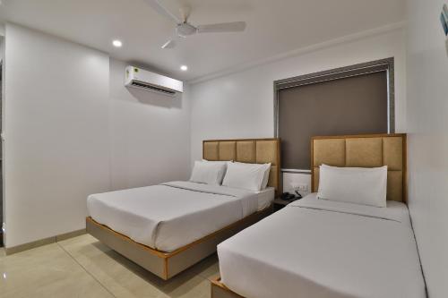 7 Orbit Hotel, Surat, Surat (foto 9)