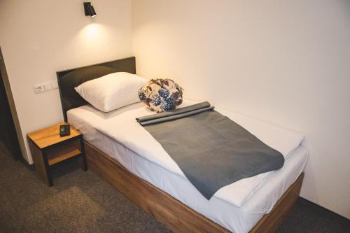 Single Room image 1