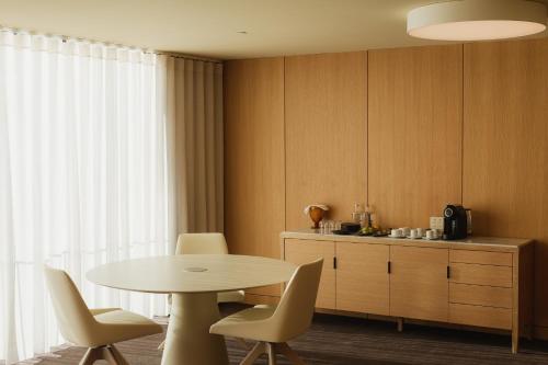 Lumen Hotel & The Lisbon Light Show - image 10