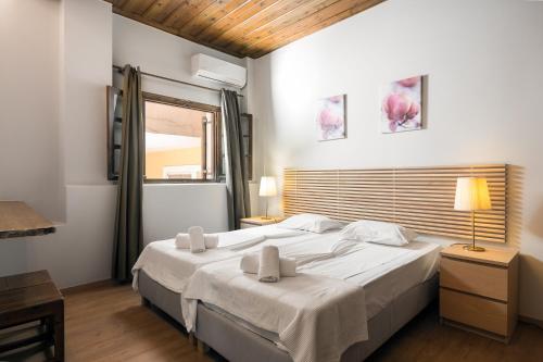 Folies Corfu Town Hotel Apartments