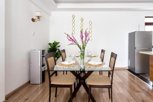 Lovely City Gate Away Condo