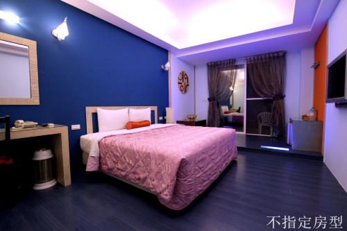 1 queen bed