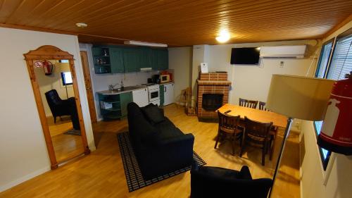 virtuve, Hotel Guossi in Karigasniemi