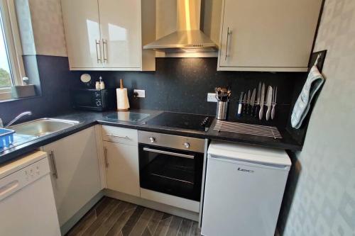 Glen View a Stones Throw away from The Gower!