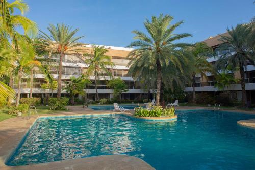Swimming pool, Bellos apartamentos en Loma Real, Pampatar in Pampatar