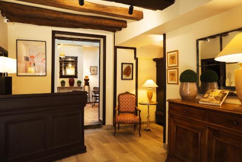 Hôtel du Cygne Paris, Paříž
