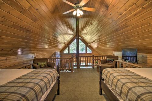 Alluring Nisswa Cabin on Gull Lake with Fireplace!