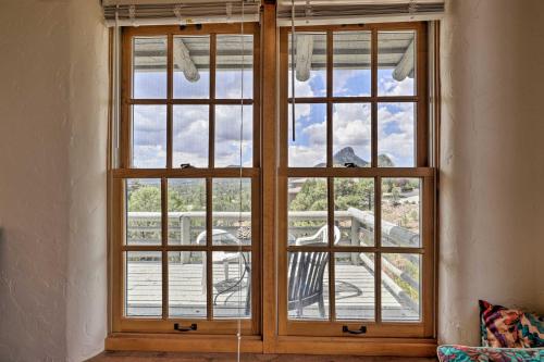 Bright Prescott Studio with Thumb Butte Views!