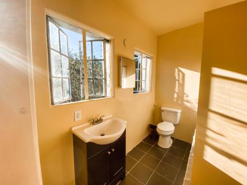 Island Girl Spa + Bed and Breakfast - image 12
