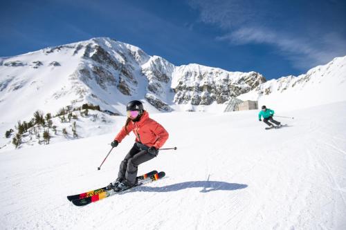 Shoshone Condos at Big Sky Resort