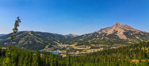 View, Huntley Lodge at Big Sky Resort in Big Sky (MT)