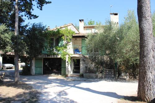 Le mas de Lucien entre Arles, Nimes, Avignon. - Location saisonnière - Beaucaire