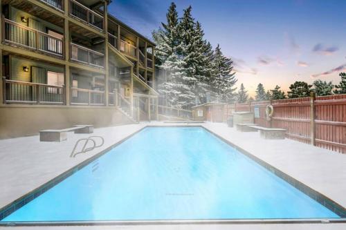 Ski Getaway Park City - image 7