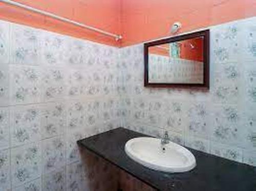 TripThrill Sweet Land Estate Stay