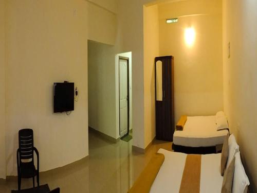 STAYMAKER Royal Stream Resort